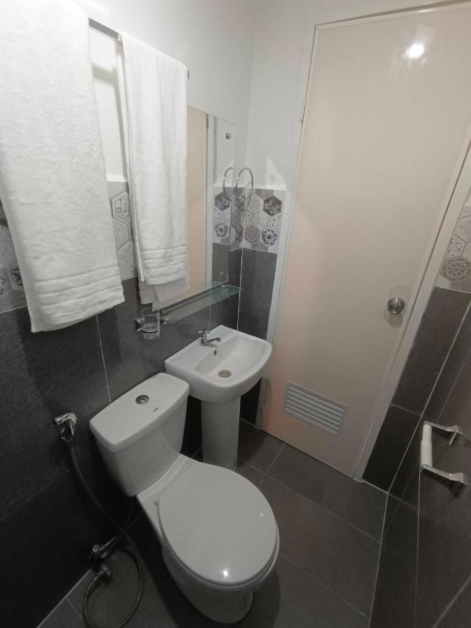 Happy Daze Hotel Tagum ภายนอก รูปภาพ